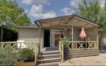Camping l'Oasis des Garrigues - MyCamping