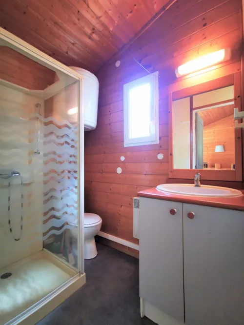 Location - Chalet Lavande 21M² - 2 Chambres - image n°4 - Camping l'Oasis des Garrigues