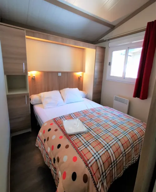 Location - Chalet Gitotel 37M² - 3 Chambres - image n°5 - Camping l'Oasis des Garrigues