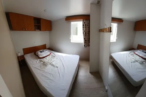 Accommodation - Mobile Home Ohara Otiny N°43 32M² - 3 Bedrooms - image n°4 - Camping l'Oasis des Garrigues