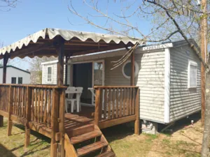 Locatif - Mobil-home Confort propriétaire - 28m² - 2 chambres (Année 2013) - Camping l'Oasis des Garrigues