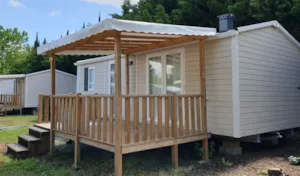 Locatif - Mobil home Grand Confort - 33m² - 2 chambres - Camping l'Oasis des Garrigues