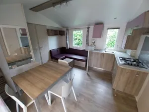 Locatif - Mobil-home Confort - 32m² - 3 chambres - Camping l'Oasis des Garrigues
