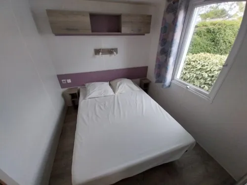 Huuraccommodatie(s) - Stacaravan Confort - 32M² - 3 Slaapkamers - image n°2 - Camping l'Oasis des Garrigues