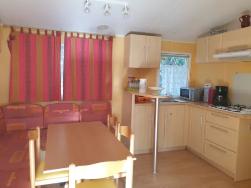 Location - Mobil-Home Propriétaire - 28M² - 2 Chambres (Année 2001-2006) - image n°8 - Camping l'Oasis des Garrigues