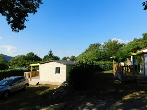 Mietunterkunft - Mobilheim Komfort Mit Klimaanlage + Tv - image n°2 - Camping les Chênes