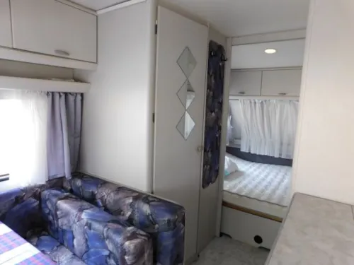 Mietunterkunft - Wohnwagen Komfort - image n°3 - Camping les Chênes