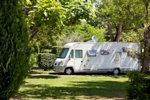 Emplacement - Staplaats Grand Confort - Camping L'Ardéchois