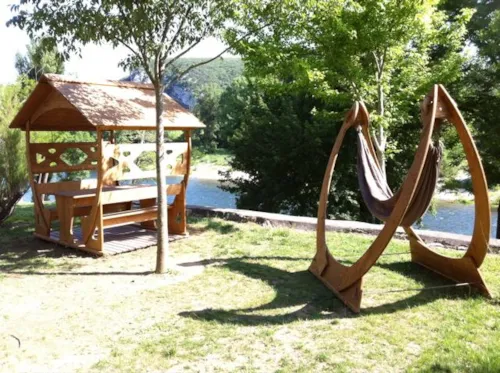 Kampeerplaats(en) - Staplaats Leading Premium Plus - image n°2 - Camping L'Ardéchois
