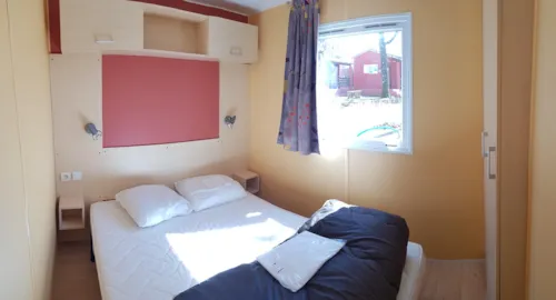 Location - Mobil-Home Confort Climatisé Avec Terrasse Semi-Couverte - image n°3 - Parc Saint Sauvayre