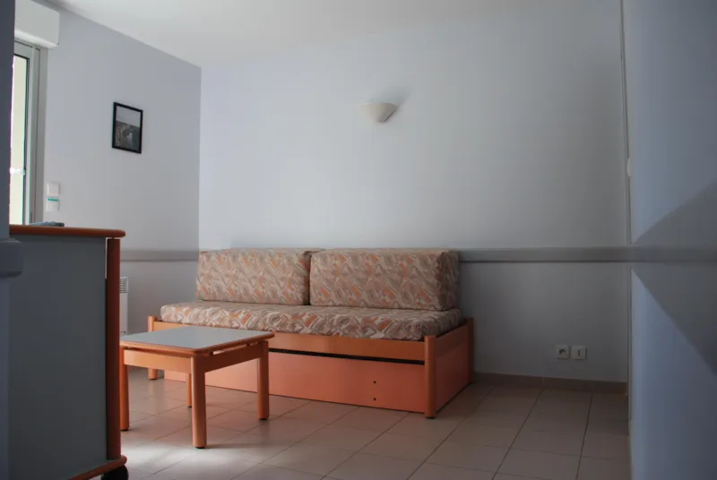 Rieusset - Logement En Rez-De-Chaussée Avec Terrasse +Tv - 35M2