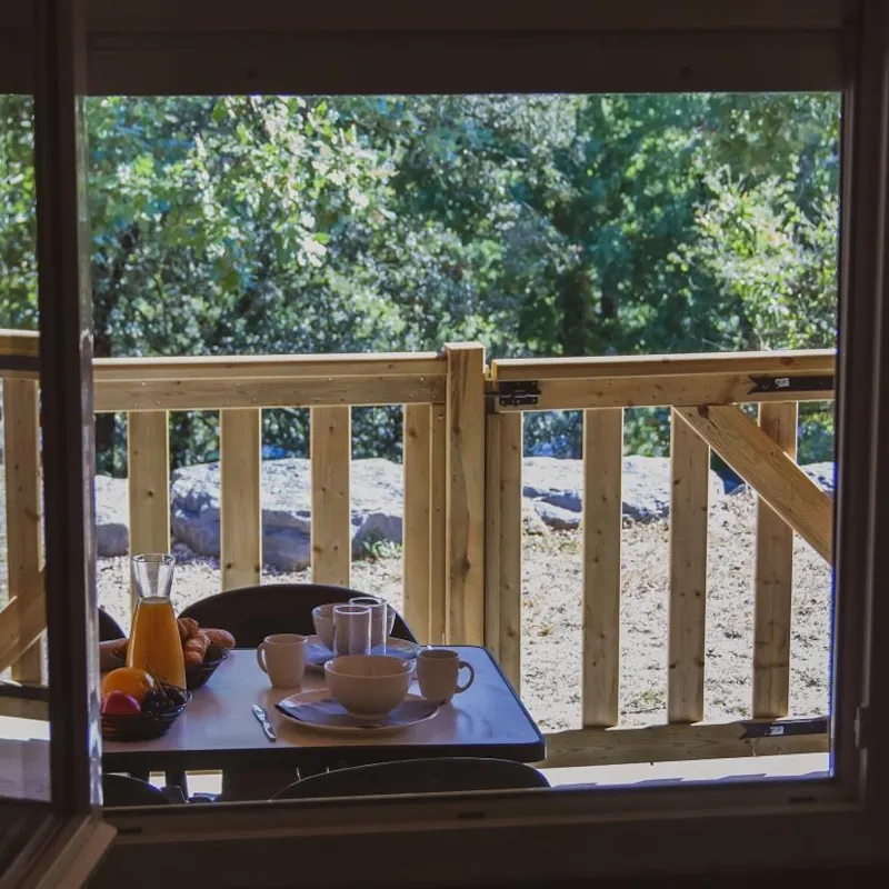 Eau Vive - Logement Avec Terrasse Couverte + Tv - 25M²