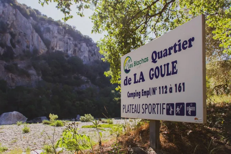 Emplacement De Catégorie 1 + Électricité À La Nuitée