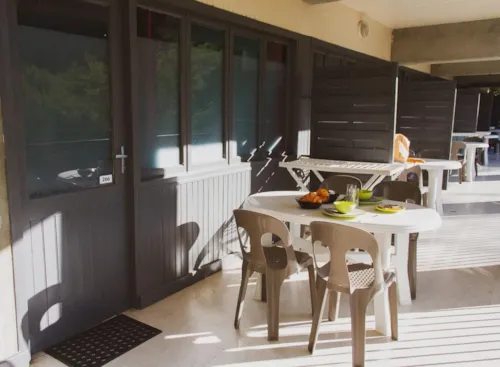 Location - Studio Avec Balcon + Climatisation + Tv - 20M2 - image n°1 - Domaine des BLACHAS