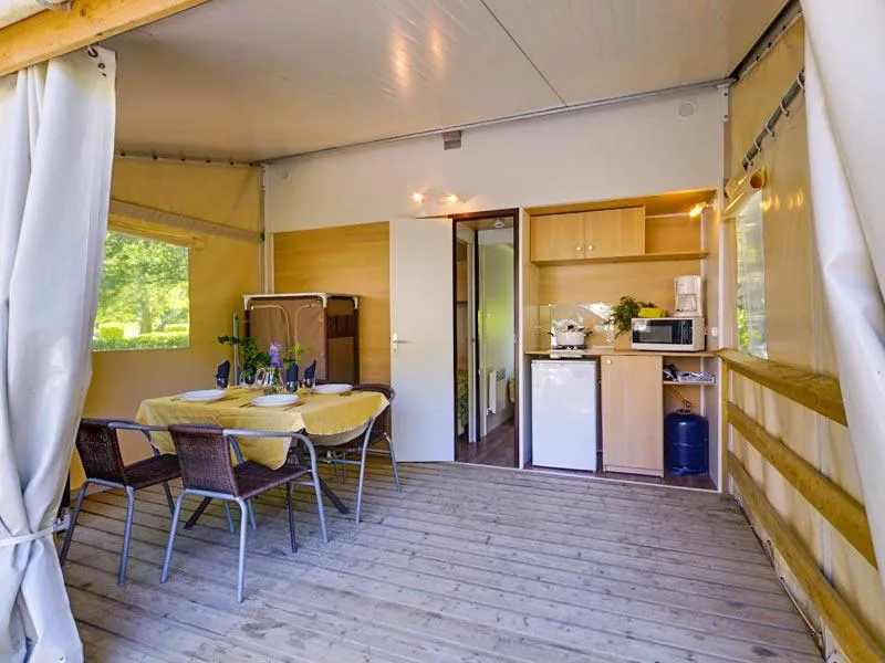 Tithome - 2 Chambres - Sanitaires Collectifs Camping 21 M2