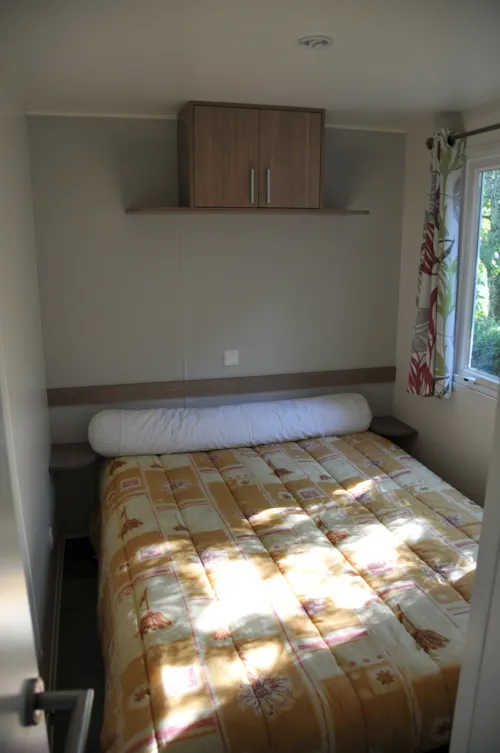 Location - Mobilhome 6 - Avec Terrasse + Climatisation + Tv - 36M² - image n°3 - Domaine des BLACHAS