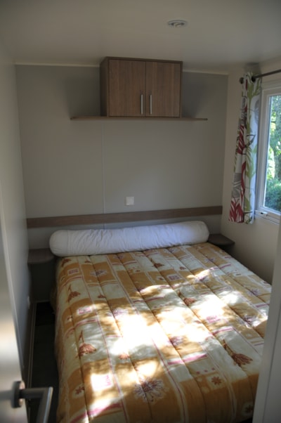 Mobilhome 4 - with terrace + air-conditioning + TV - 31m²
