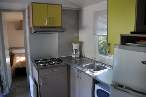 Location - Mobilhome 6 - Avec Terrasse + Climatisation + Tv - 36M² - image n°4 - Domaine des BLACHAS