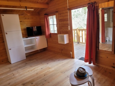 Wooden chalet with terrace + air conditioning +TV - 20m2