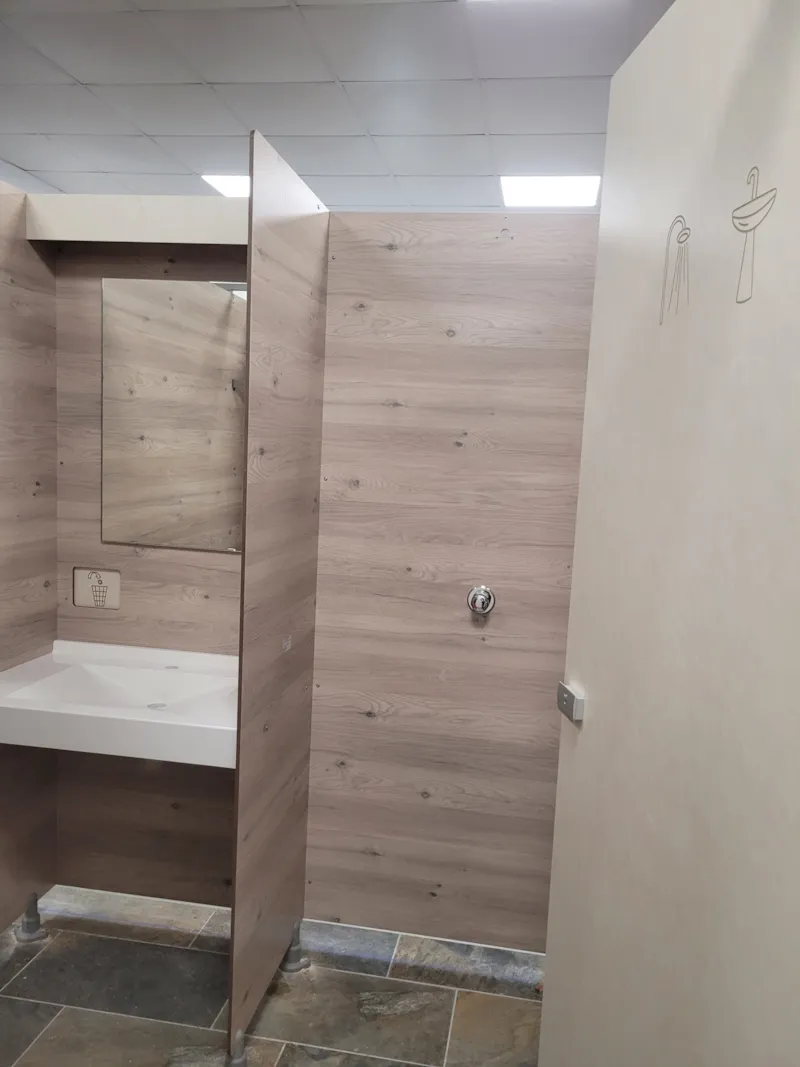 Emplacement De Catégorie 2 Avec Électricité