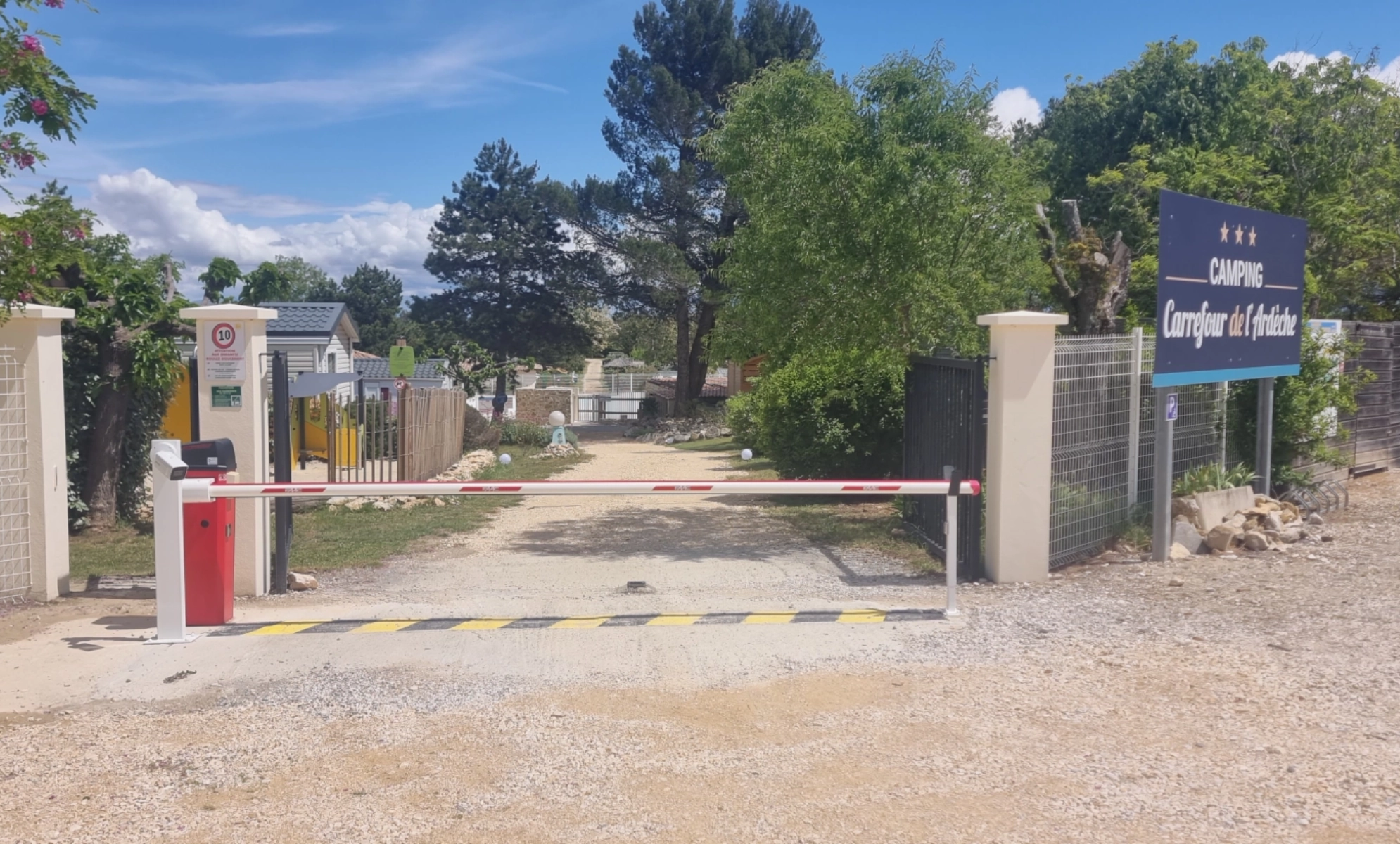 Camping Carrefour de l'Ardèche — Photo 8