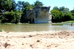 Camping Le Mas Sud Ardèche - image n°5 - Roulottes