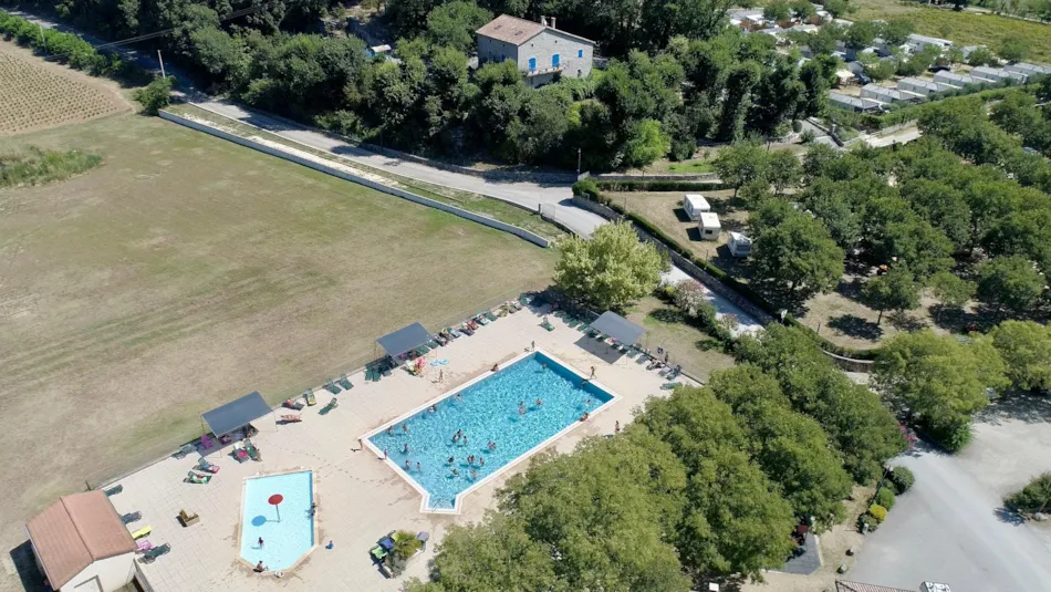 CAMPING LES PLATANES