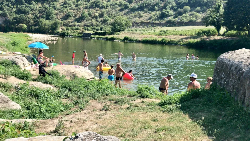 CAMPING LES PLATANES