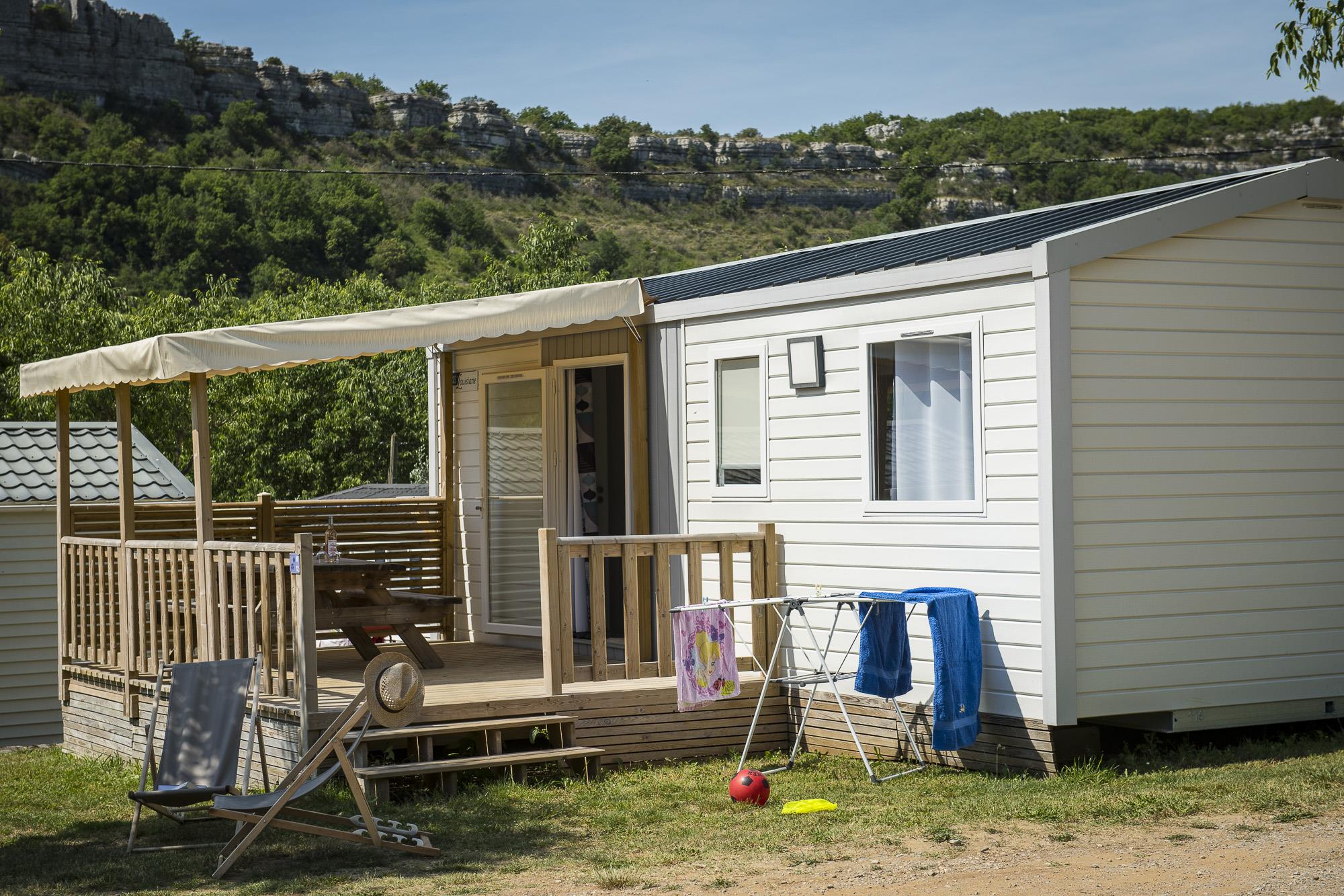 Location - Mobil-Home Océane 27M² - CAMPING LES PLATANES
