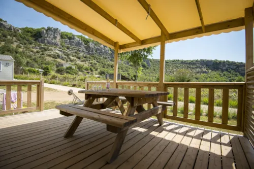 Huuraccommodatie(s) - Stacaravan Océane 27M² - image n°3 - CAMPING LES PLATANES