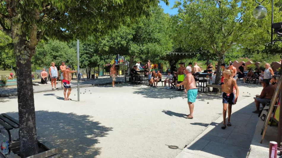 Camping Lou Rouchetou