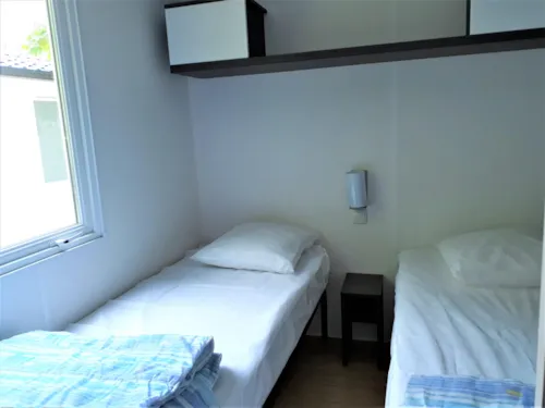 Accommodation - Mobile Home Loggia+ - image n°5 - Camping de Retourtour