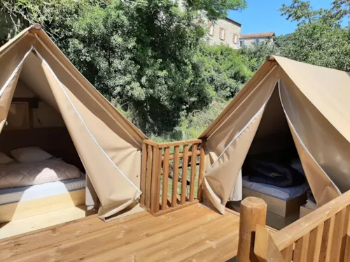 Mietunterkunft - Ungewöhnliche Unterkunft Le Nid - image n°4 - Camping de Retourtour