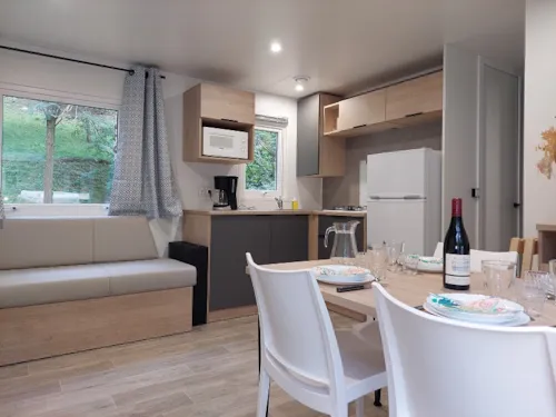 Location - Mobile Home Lodge 3 Chambres - image n°4 - Camping de Retourtour