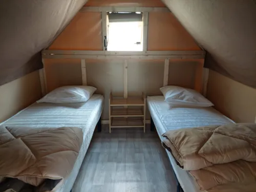 Location - Tente "Safari" - Sans Sanitaires - image n°7 - Camping de Retourtour