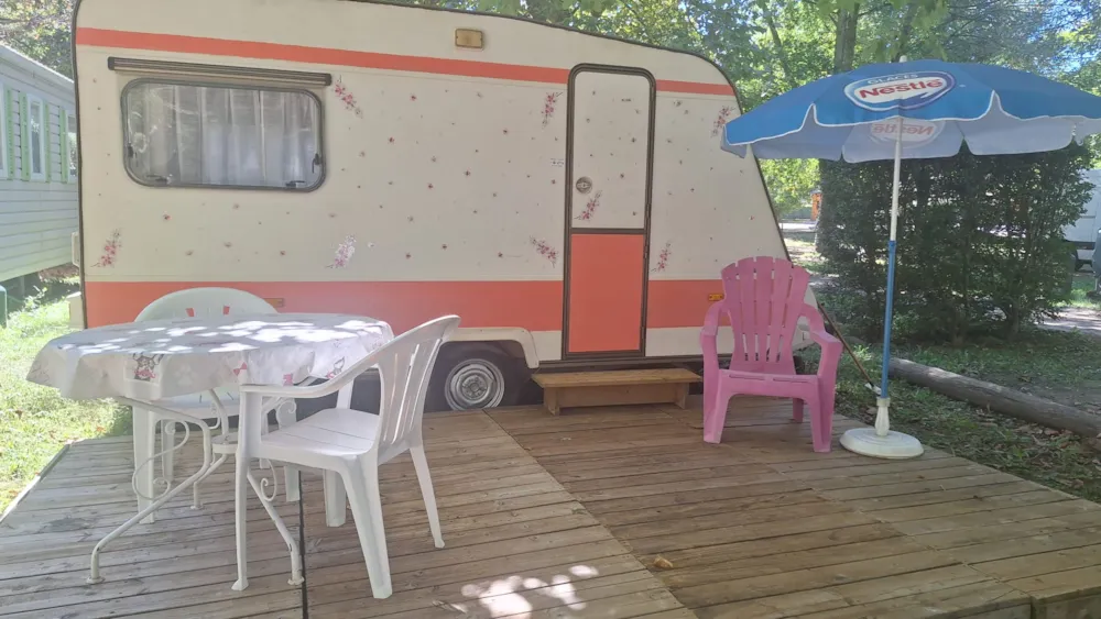 Accommodation - Caravan "Rosetta" - Camping de Retourtour