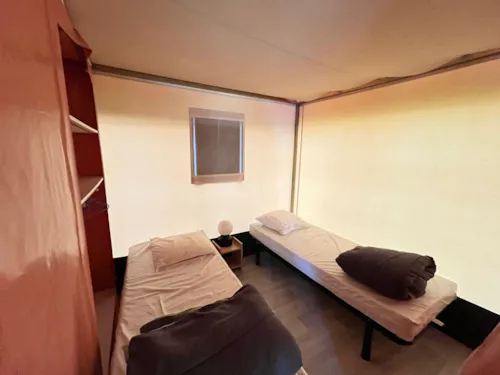 Mietunterkunft - Zeltbungalow Cyrus – Ohne Sanitäranlagen - image n°7 - Camping de Retourtour