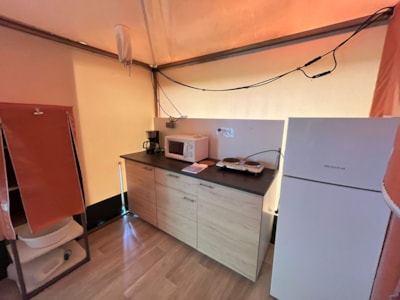 Canvas bungalow CYRUS –  Without bathroom facilities — 5