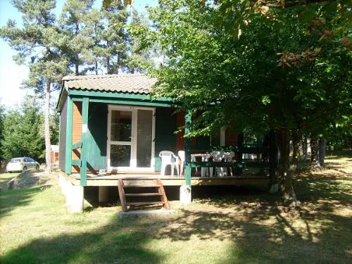 Location - Chalet - image n°2 - Camping du Lac de Devesset