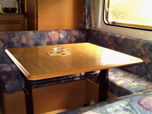 Huuraccommodatie(s) - Caravan - image n°3 - Camping du Lac de Devesset