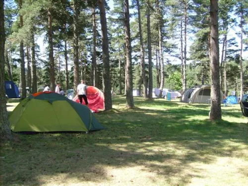 Kampeerplaats(en) - Standplaats - image n°2 - Camping du Lac de Devesset