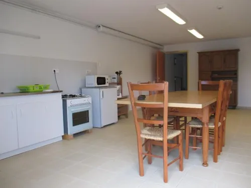Location - Appartement - image n°2 - Camping du Lac de Devesset