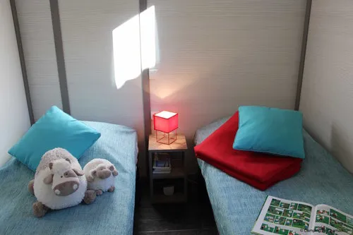 Location - Chalet Élite - 35M² - 3 Chambres - image n°7 - Camping Le Chamadou