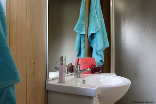Location - Chalet Garrigue - 39M² - 2 Chambres - image n°6 - Camping Le Chamadou