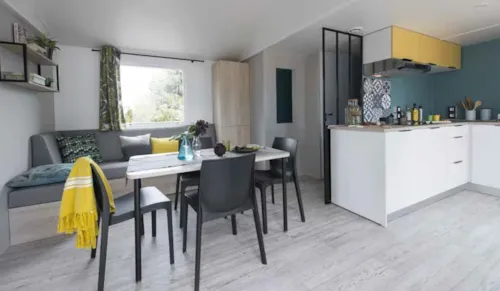 Location - Mobilhome Tamaris - 40M² - 3 Chambres - 2 Salles De Bain - image n°3 - Camping Le Chamadou