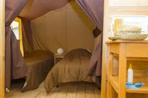 Locatif - Tente Cabanon 20m² - Capfun - Camping Le Merle Roux