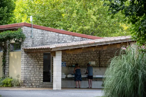 Pitch - Package 2 Persons, 1 Pitch, 1 Car - image n°8 - Camping Le Chauvieux