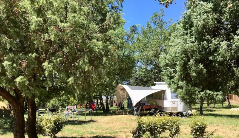 Emplacement Confort Xxl (Électricité 10A Comprise)