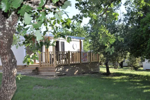 Huuraccommodatie(s) - Cottage “Micocoulier” - 2 Slaapkamers - Premium Assortiment - image n°1 - Camping L'Ombrage