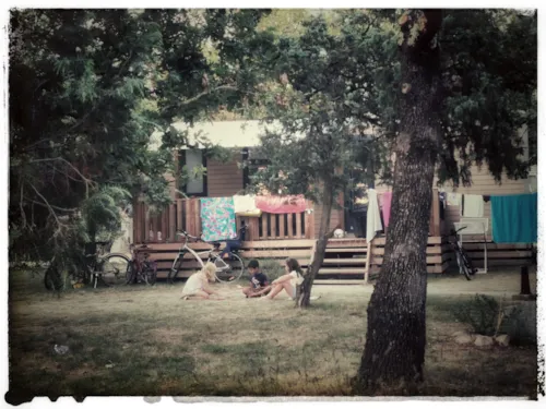 Huuraccommodatie(s) - Cottage "Cade" - 3 Slaapkamers - Premium Plus Serie - image n°6 - Camping L'Ombrage